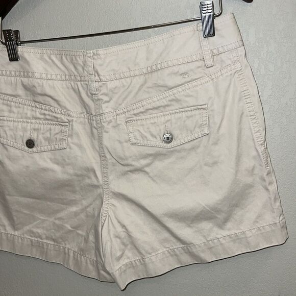 Tommy Hilfiger Janie fit khaki shorts size 10 - Picture 6 of 10